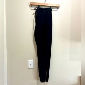 Albion Black Jetsetter Jogger Size XS